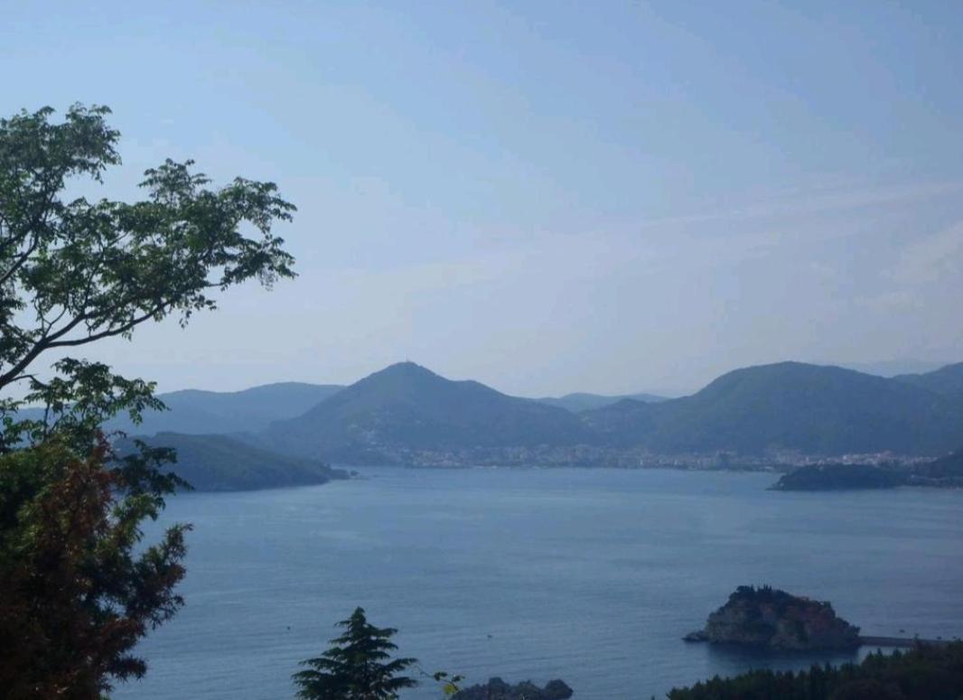 Apartments Dragisic Ilha Sveti Stefan Exterior foto