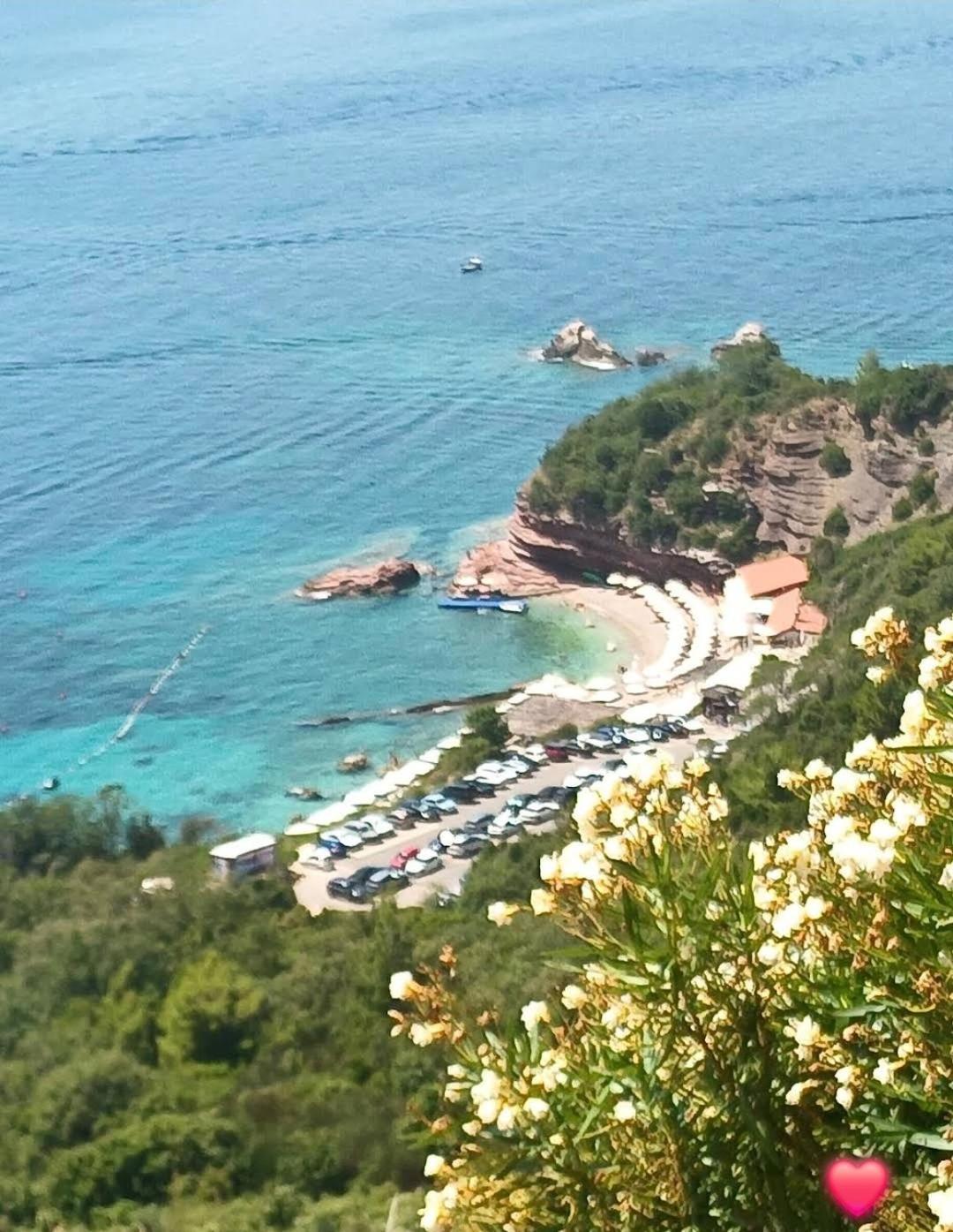 Apartments Dragisic Ilha Sveti Stefan Exterior foto